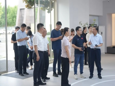 綠色建材產(chǎn)業(yè)鏈融鏈固鏈再發(fā)力！哈工大王代玉教授一行蒞臨天意機械、卓越精工考察調(diào)研